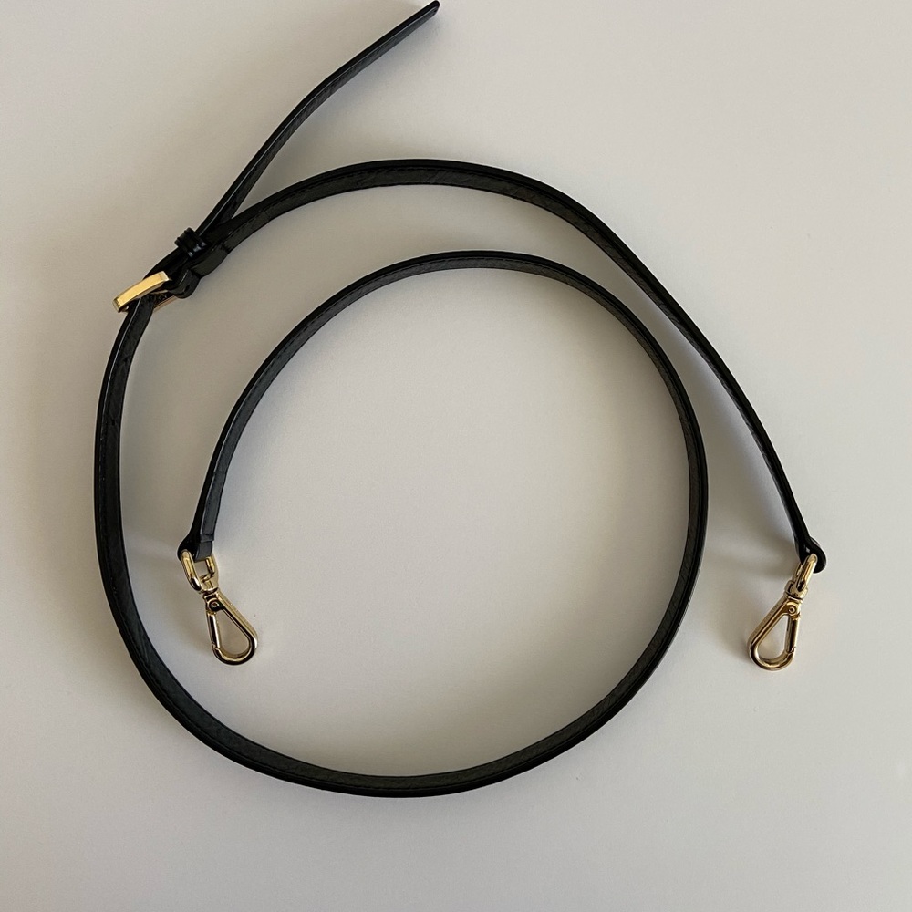 Michael Kors Black leather crossbody strap
